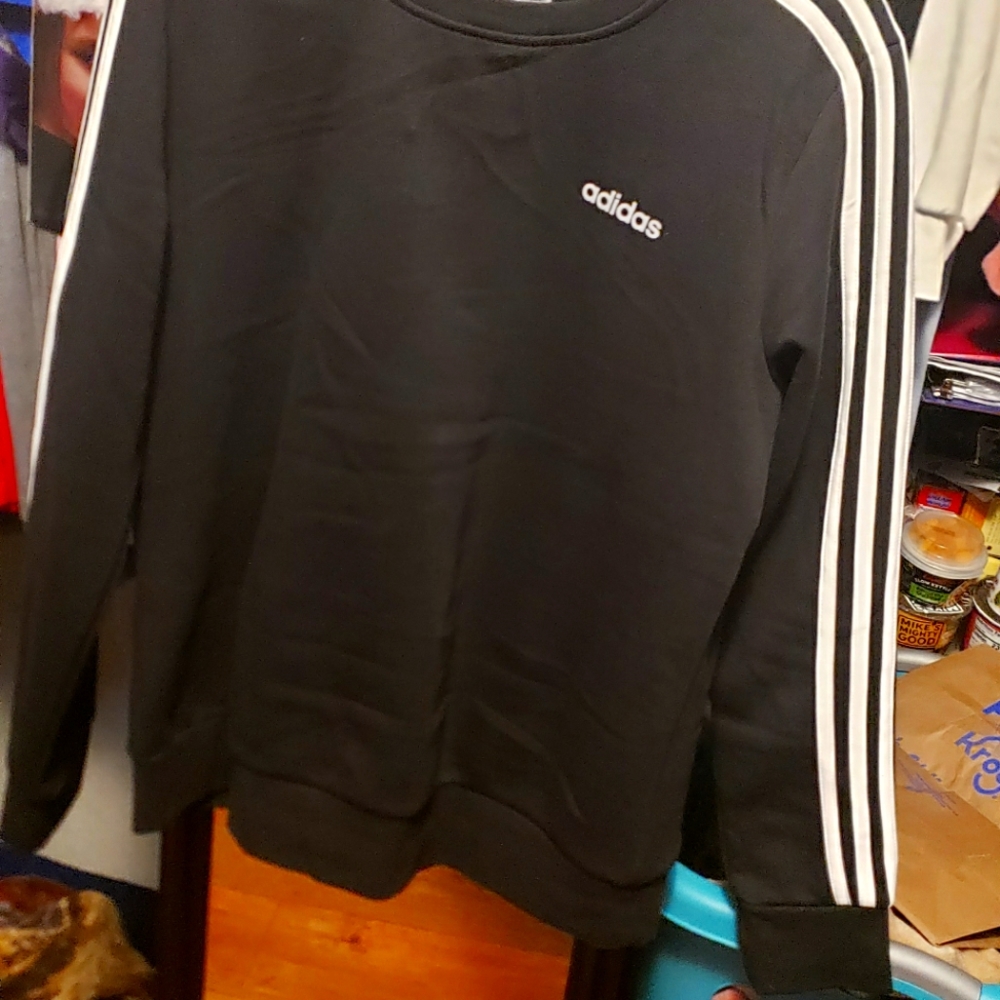 NWT Adidas pullover szL